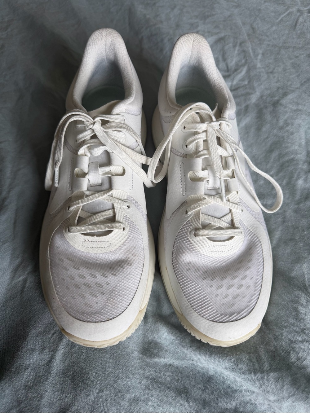Women’s Lululemon Strongfeel Trainer - Size 10